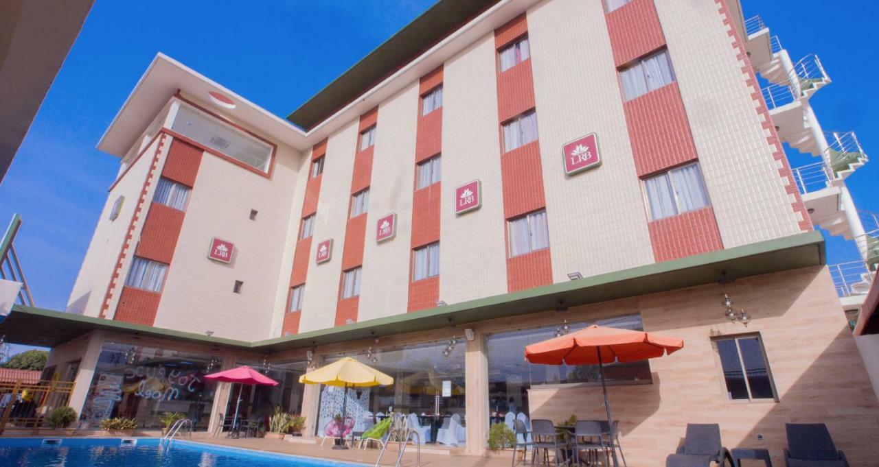 Hôtel La Rose Blanche Korhogo Exterior foto